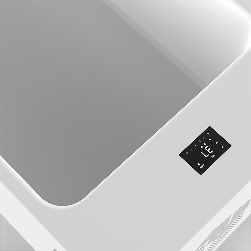 Izotz akrilikoa bainuontzia