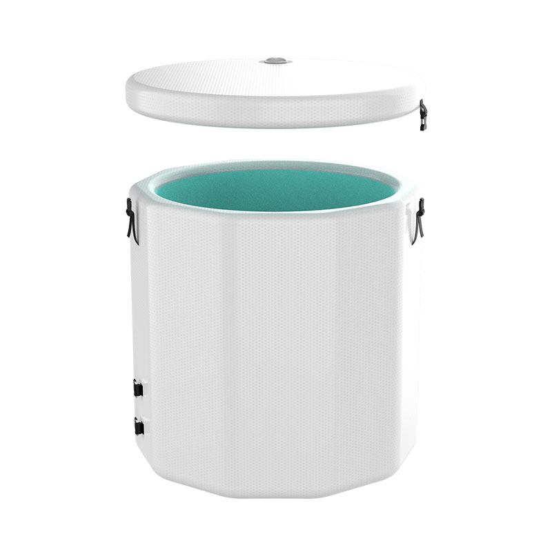 Bainu hotzeko hotzak botatzeko hodia